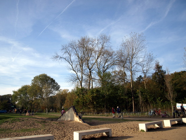 HB010004.JPG