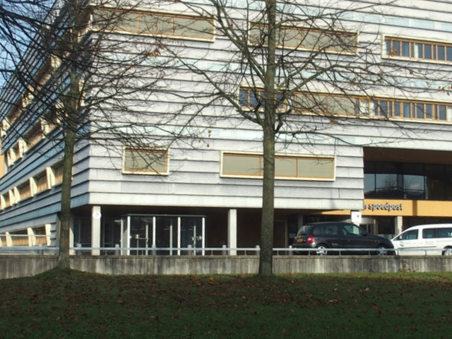 HB020056.JPG